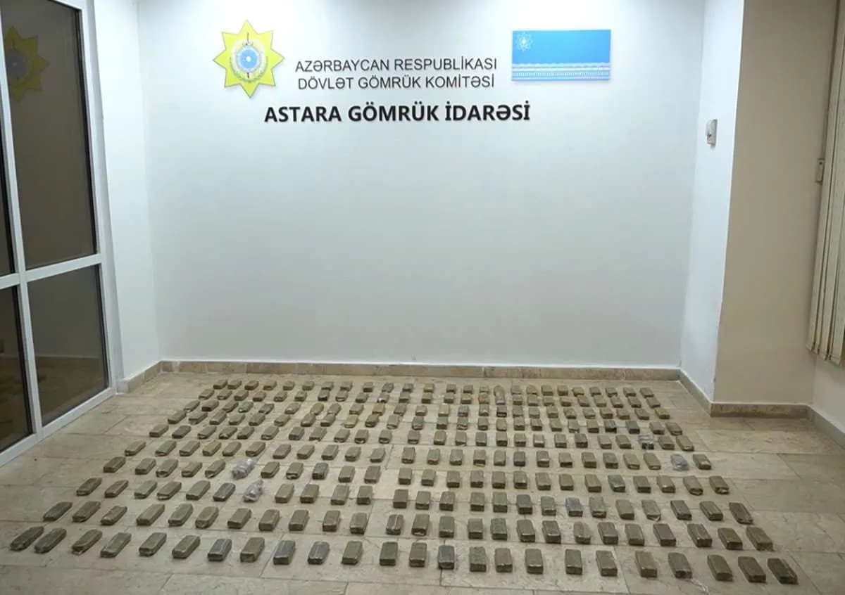 Xüsusilə külli miqdarda narkotik vasitə bu dəfə "qarpız" yükünün içərisində aşkar edilib - FOTO - VİDEO