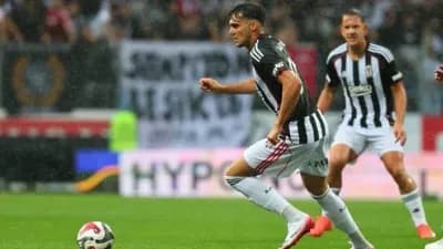 Türkiyə Super Liqasında bomba nəticələr: "Fənərbaxça" uçdu, "Beşiktaş" güclə qazandı!