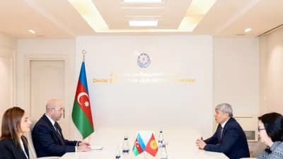 Anar Quliyev və Səfir Mamıtkanov: Şəhərsalma Əməkdaşlığı Müzakirəsi