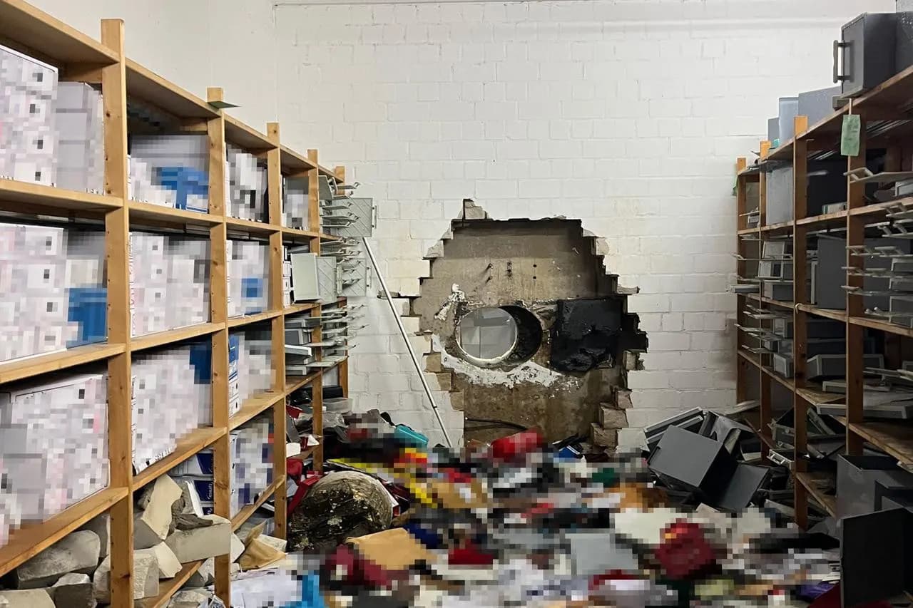 Almaniyada Bank Soyğunu: Oğrular 100 Milyon Avroluq Qızıl Aparıb!