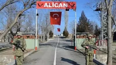 Türkiyə rəsmiləri Ermənistan sərhədində: Alican keçidinin açılışına hazırlıq?