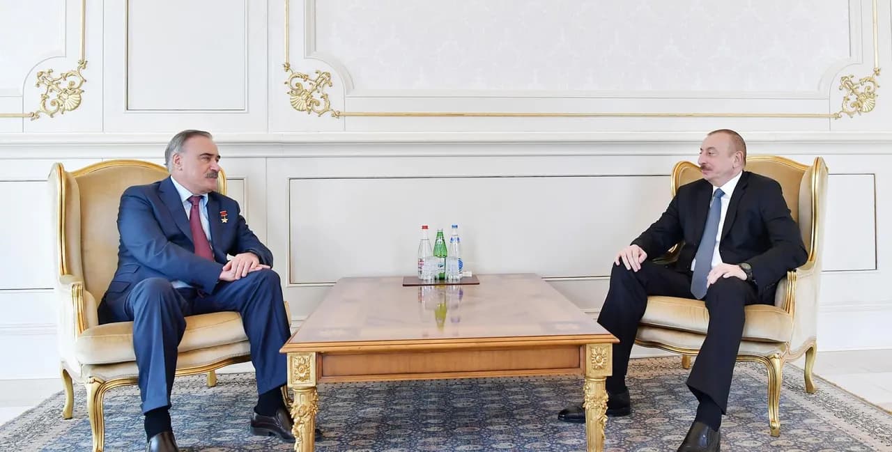 Ruslan Auşevdən Prezident Əliyevə Təbrik Məktubu: Nələr Yazdı?