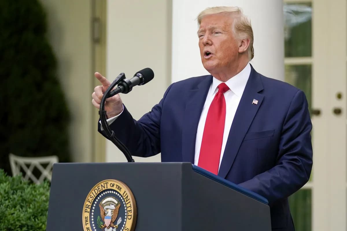 Tramp Venesueladakı hərbi obyektlərə zərbə endirməyi əmr etdi