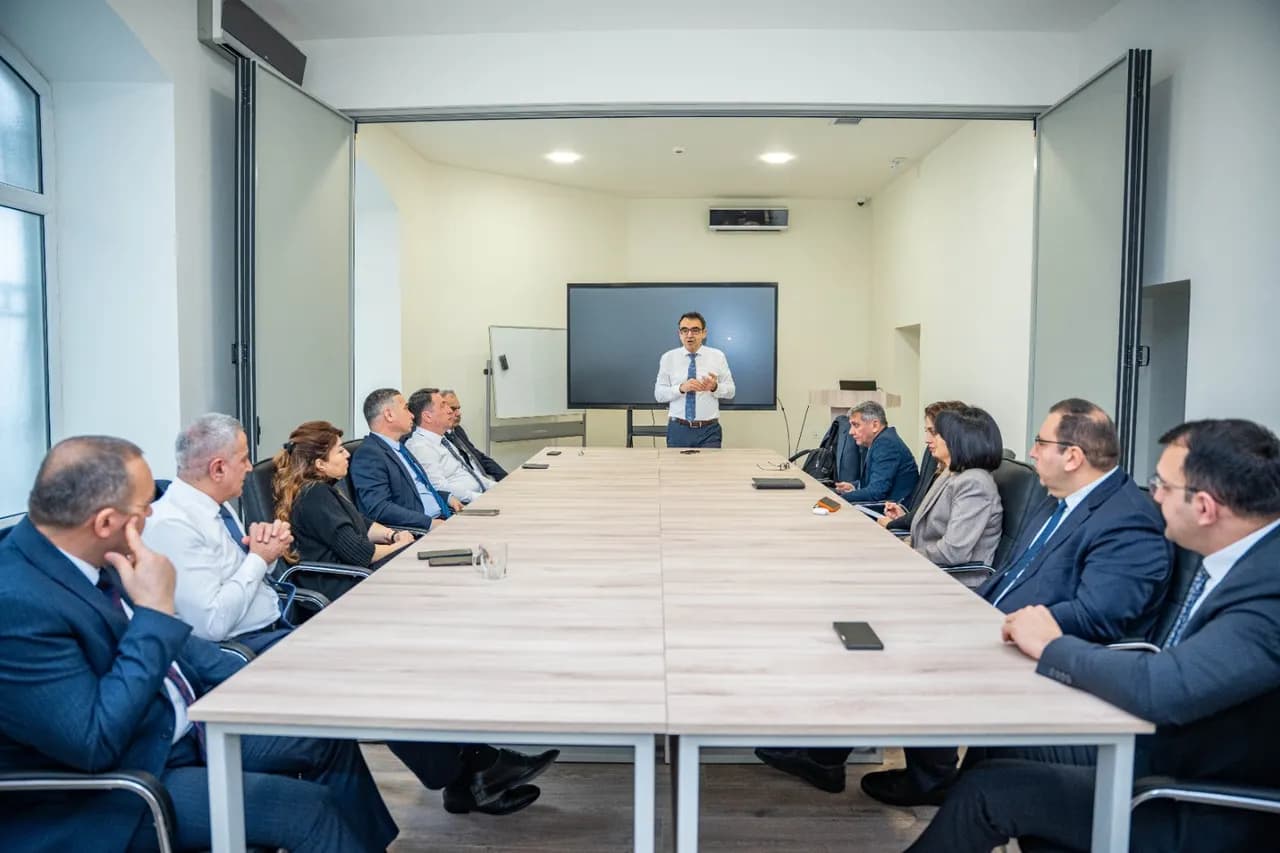 Hakimlər üçün mülki və inzibati hüquq üzrə təlimlər keçirildi