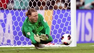 Safonovdan ŞOK SÜRPRİZ: PSJ Qitələrarası Kuboku Qazandı!