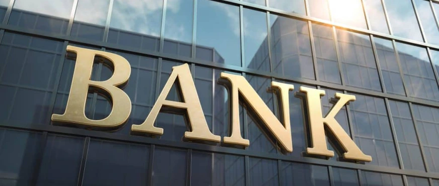 «Fitch» xəbərdarlıq etdi: Azərbaycan banklarının gəlirliliyi azalacaq, amma...