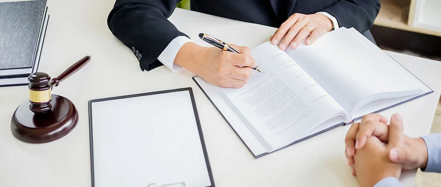 Prezident fərman imzaladı: Dövlət xidmətlərində yeni məsuliyyət tədbirləri!