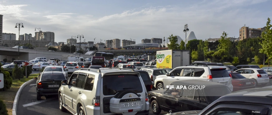 Bakıda yağış yolları iflic etdi: Siyahıda hansı küçələr var?