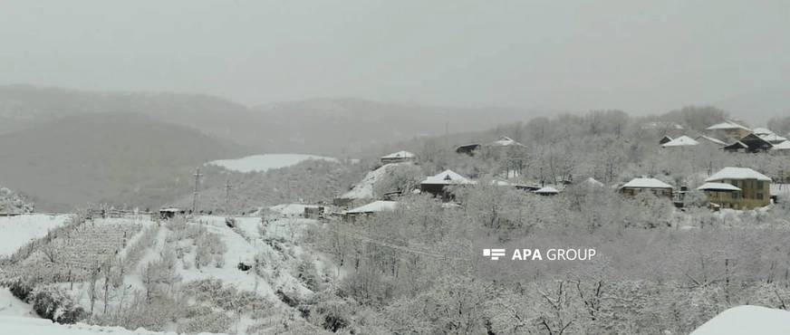 Ölkəni Qarışdırdı: Kəlbəcərə Qar Yağdı, Bəzi Bölgələrə Leysan