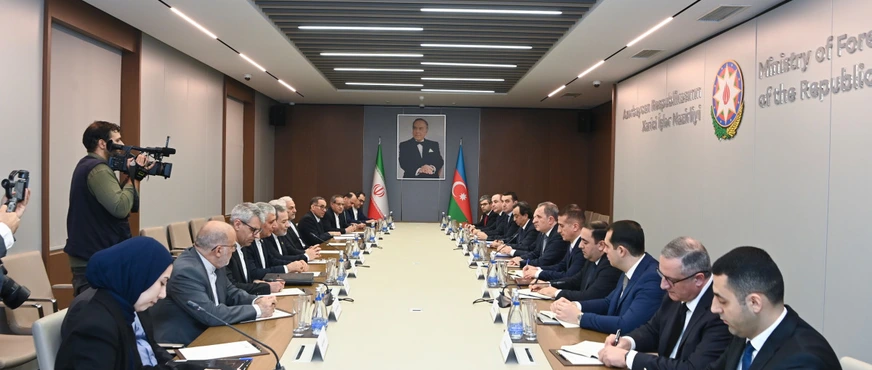 Ceyhun Bayramov və Abbas Əraqçi Bakıda əməkdaşlığı müzakirə etdi