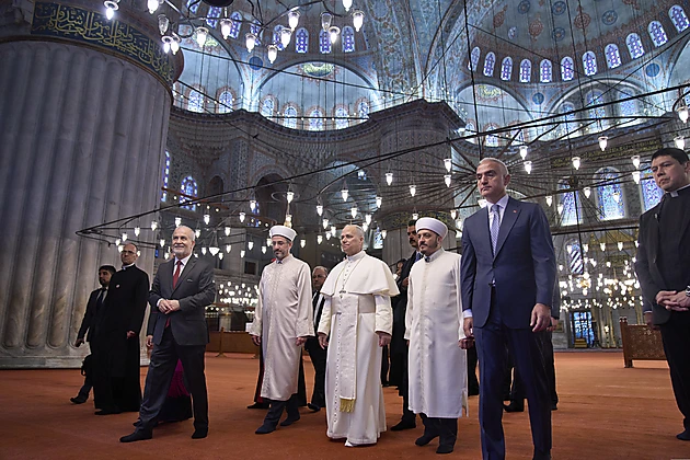 Papa Leo XIV-ün Türkiyə səfəri ölkədəki azlıqlara ümid verir