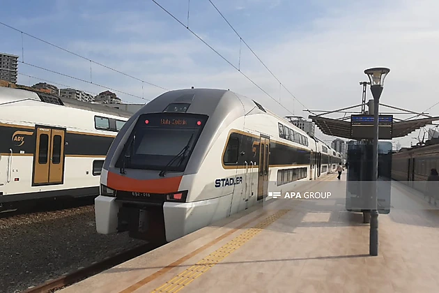 Dəmir yollarından şok gəlir: Sərnişin daşımaları rekord qırdı