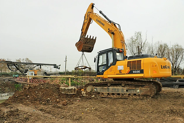 Lənkəranda iki köhnə körpü sökülür: Yerində yenisi tikiləcək