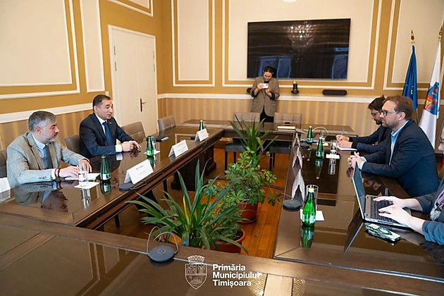 Səfir Osmanov Timişoarada yeni əməkdaşlıq yollarını müzakirə etdi