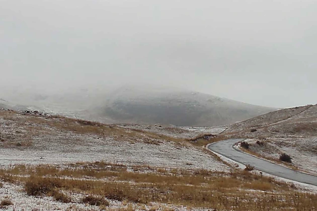 Batabat Yaylasını Qarla Örtdü: Hava Anomaliyası Naxçıvanda!