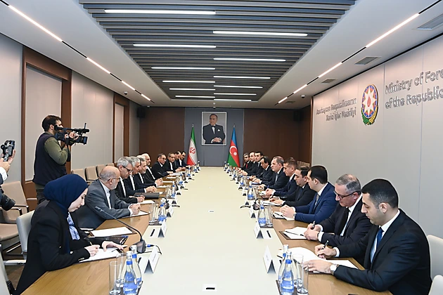 Ceyhun Bayramov və Abbas Əraqçi Bakıda əməkdaşlığı müzakirə etdi